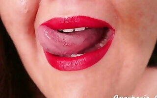 Plump lips fetish BBW Lips Lip fetish #2