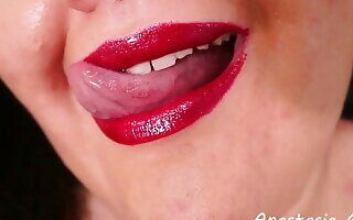 Plump lips fetish BBW Lips Lip fetish #13